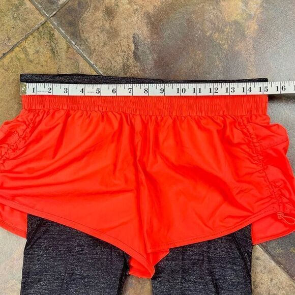 Athleta Go Getter Activewear Knicker Shorts Medium - Picture 2 of 7
